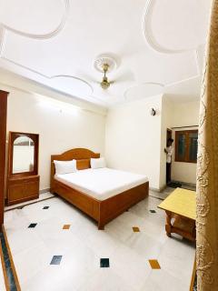 Hotel SHIVA COTTAGE - 9