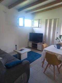 Studio charmant Sainte-Rose 40 m² jardin - 1