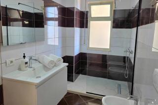Sea View Apartment in Durres Beach 100 - Happy Rentals - 2