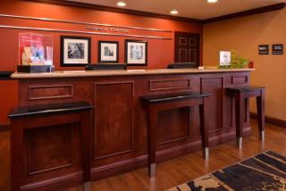 Hampton Inn by Hilton Litchfield - 8