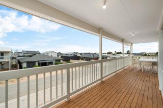 Beachley House - 4 bed home in North Beach - 1