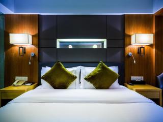 Grand Mercure Xiamen Downtown-Free Welcome Fruit & Metro Station - 1