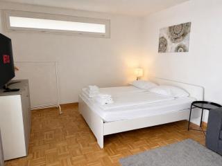 Practical studio in the city center - Art 7 - 2