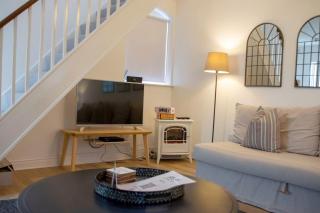 Malvern Hills 3-Bed Retreat, Sleeps 8, Free Park - 8