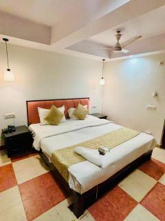 Hotel Seven Inn - 7