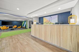 Spark by Hilton Milford Boston - 5