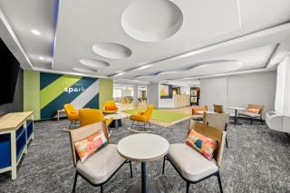 Spark by Hilton Milford Boston - 4