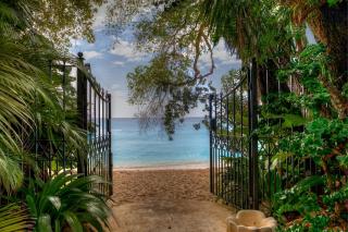 Beachfront Villa with Plunge Pool - Waverly One 2 bed - 9