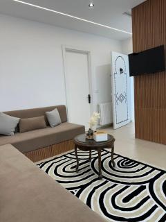 Neapolis Garden Apartment - 0