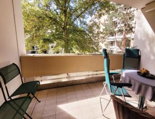 Bright & Cozy Apartment in Mainaschaff - 2