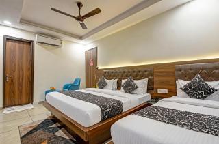 Hotel The Le Grand Luxe New Delhi - 7