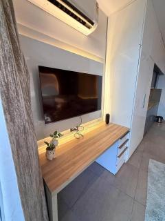 Luxury River View 34th Floor Supernova Spira - 3