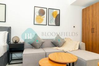 Bloomfields Studio in Oasis Masdar - 2