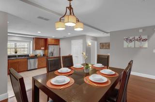 4 BD Townhome Close to Disney - 4