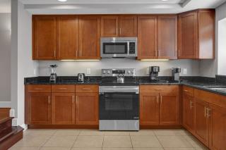 4 BD Townhome Close to Disney - 2