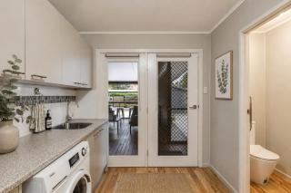 The Gatfield Lodge - Charming 3-Bedroom Retreat - 8