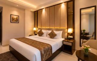 Premium Hotel Skye Suites Delhi IGI Airport With- Free Airport Pickup - 2