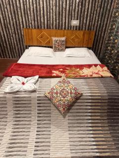 Aziz Guest House Near dal lake - 2