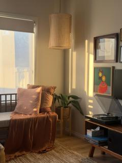 Rockpool Sanctuary - 150m to Beach, Garden, Art, Rituals, Outdoor Shower - 0