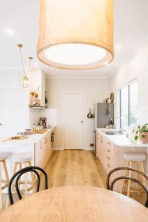 Rockpool Sanctuary - 150m to Beach, Garden, Art, Rituals, Outdoor Shower - 4