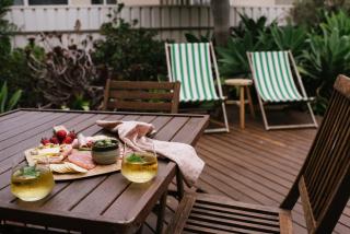 Rockpool Sanctuary - 150m to Beach, Garden, Art, Rituals, Outdoor Shower - 1