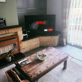 Floss Cottage - 1