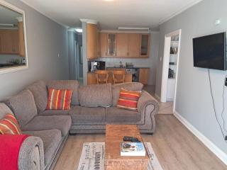 Garden apartment on the beach - 3