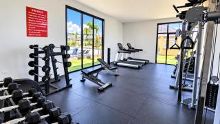 Portmore Luxe - 4