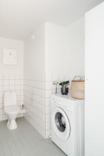 Spacious 2BR Family Apt with Sauna near Metro - 6