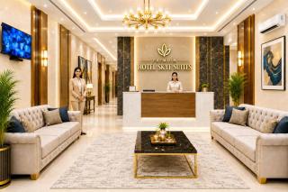 Premium Hotel Skye Suites Delhi IGI Airport With- Free Airport Pickup - 0