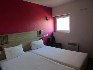 hotelF1 Igny Massy TGV - 1