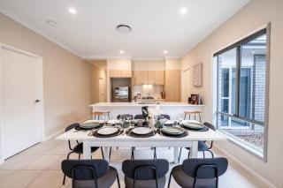 Easy Days & Soft Mornings between BNE City & GC - Holiday Home - 1