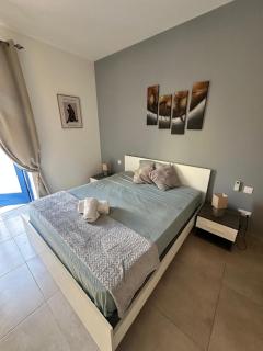 Sliema, Balluta Penthouse Apartment with terrace - 4