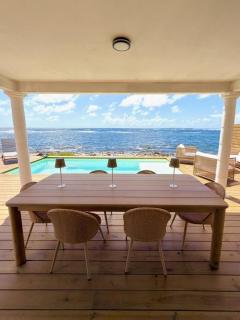 Villa SEA VIEW PINEL , Brand-New Luxury Oceanfront - 0