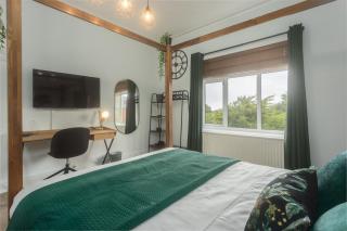 Private room with En-suite - 4