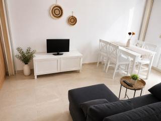 EliAna home at Venetian walls by 8essentially - Bendevís - 9