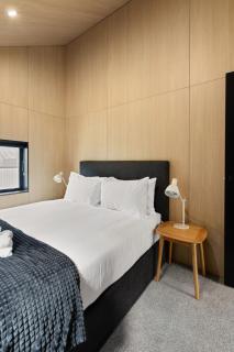 Ski Villa with Carpark 49, Brand-new Snow Retreat! - 9