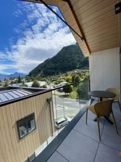 Peak View Apartment with carpark Walk to CBD - 6
