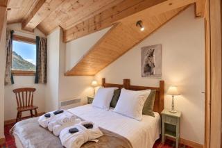 ARC 1950, Appartement 2 chambres, Duplex, Cheminée, 6 pers, Sauna, Hammam, Jacuzzi, Salle de fitness, Piscine intérieure chauffée, Départ et retour skis aux pieds - 3
