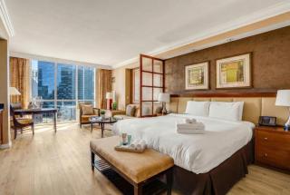 No Resort Fee MGM Signature Studio - 7703 Sleeps 4 Strip View LuxStayUSA - 0