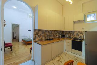 1BR Apt near Marjanishvili Metro - Wehost - 9