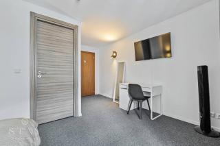 Hotel Stay Properties - 7