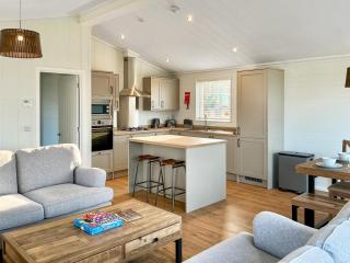 Mountain Goat Lodge - 9