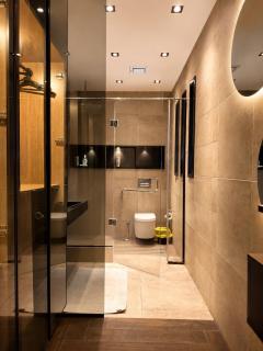 Modern Luxury, Entire House 4-Bedrooms in DHA - 3