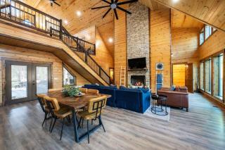 Cozy & Secluded - Hot Tub - Game Room - pets - 3