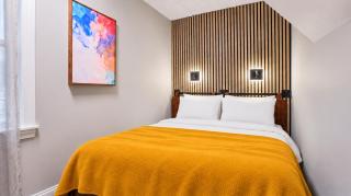 Elegant 3 Bedroom Unit in Lower Manhattan - 6
