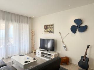 Marina Village One Bedroom Apartment - 8