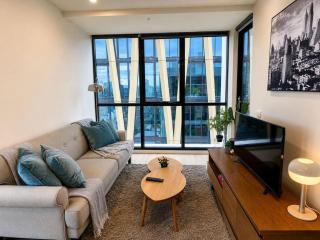 Elegant Apartment in Southbank - 8