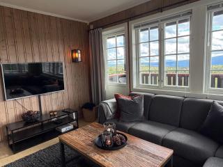 Modern 2-Bedroom Apartment In Ideal Location - 7
