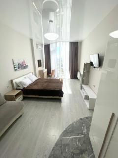Home196a - 3